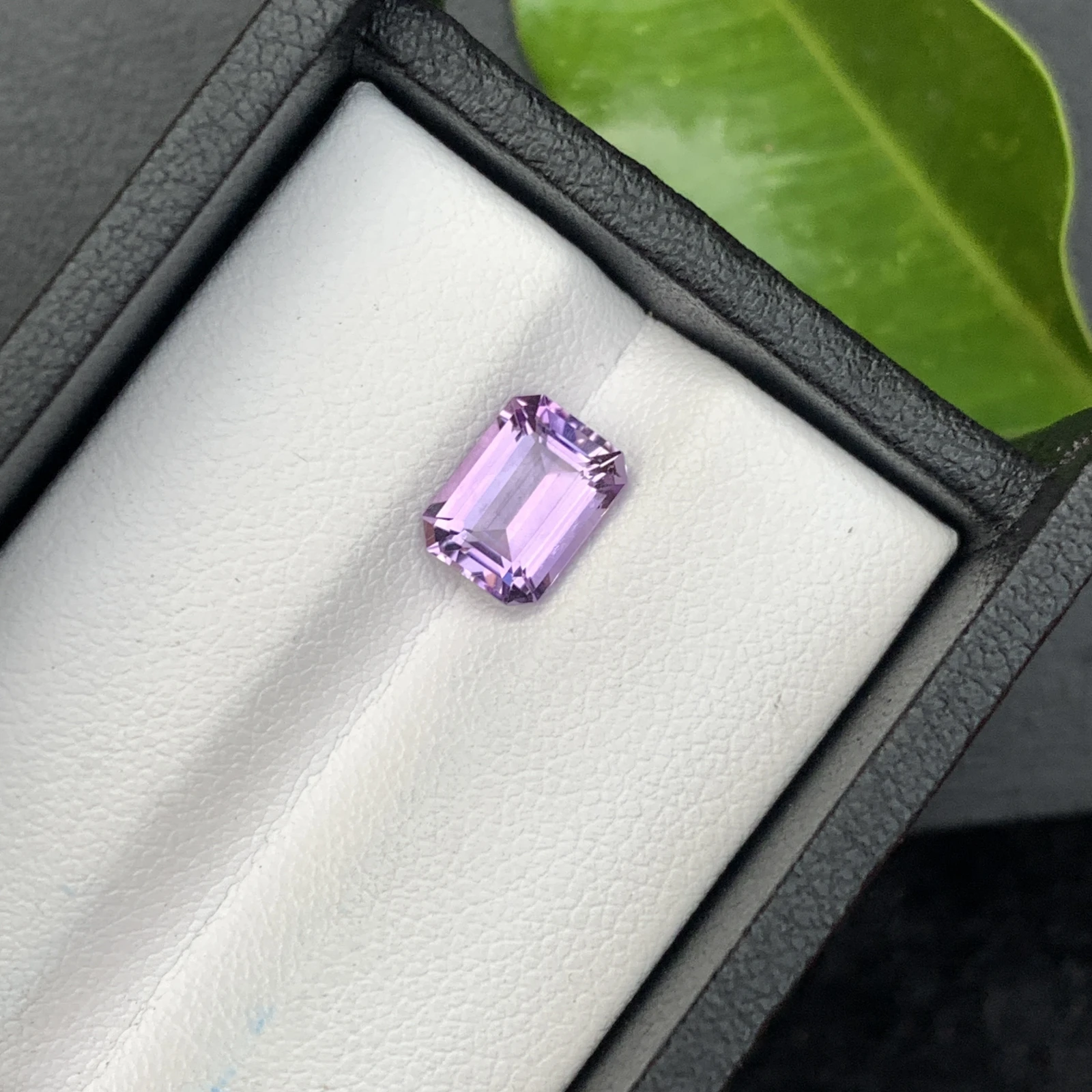 Natural Purple Amethyst 1.72 carat Emerald Cut Loose Gemstone — view 3